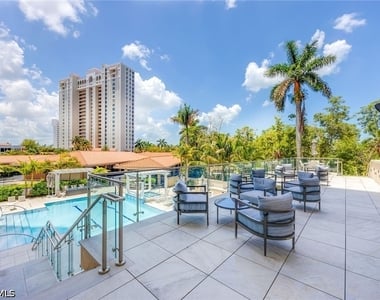 6585 Nicholas Boulevard - Photo Thumbnail 36