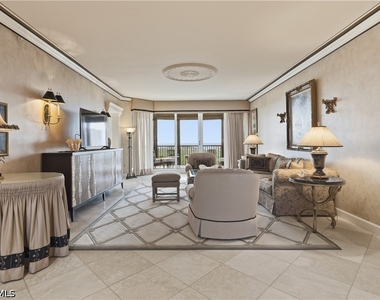 8990 Bay Colony Drive - Photo Thumbnail 8