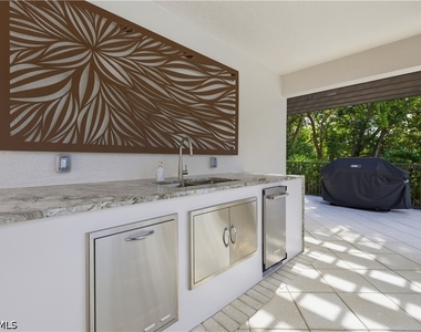 8990 Bay Colony Drive - Photo Thumbnail 38