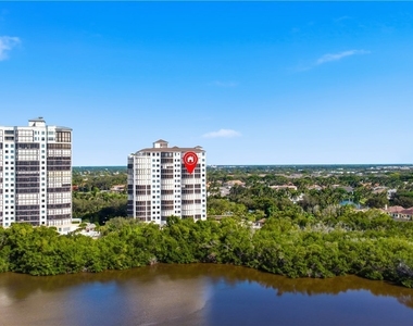 8990 Bay Colony Drive - Photo Thumbnail 42