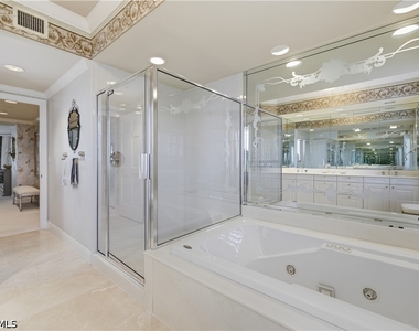 8990 Bay Colony Drive - Photo Thumbnail 19