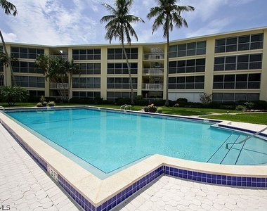 2850 Gulf Shore Boulevard N - Photo Thumbnail 20