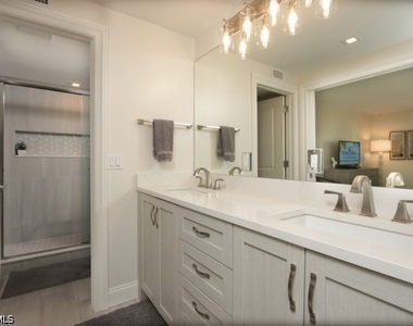 2850 Gulf Shore Boulevard N - Photo Thumbnail 15
