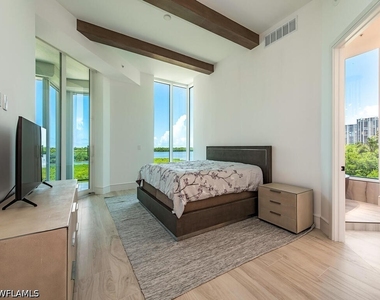 60 Seagate Drive - Photo Thumbnail 10