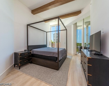 60 Seagate Drive - Photo Thumbnail 14