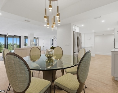 5601 Turtle Bay Drive - Photo Thumbnail 8