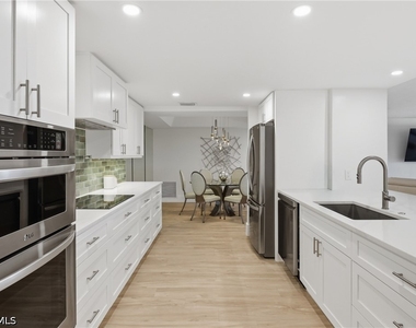 5601 Turtle Bay Drive - Photo Thumbnail 1
