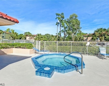 1025 Foxfire Lane - Photo Thumbnail 10