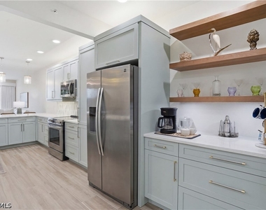7671 Pebble Creek Circle - Photo Thumbnail 11