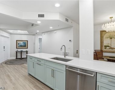 7671 Pebble Creek Circle - Photo Thumbnail 9