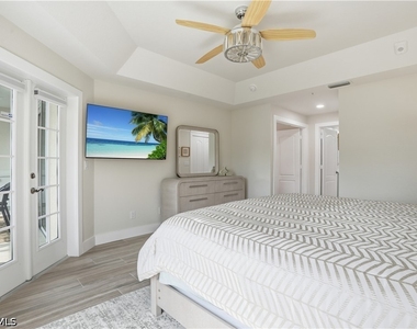 7671 Pebble Creek Circle - Photo Thumbnail 15