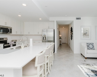 5835 Double Eagle Circle - Photo Thumbnail 8
