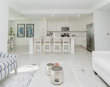 5835 Double Eagle Circle - Photo Thumbnail 4