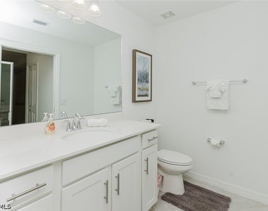 5835 Double Eagle Circle - Photo Thumbnail 20