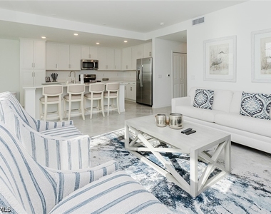 5835 Double Eagle Circle - Photo Thumbnail 3