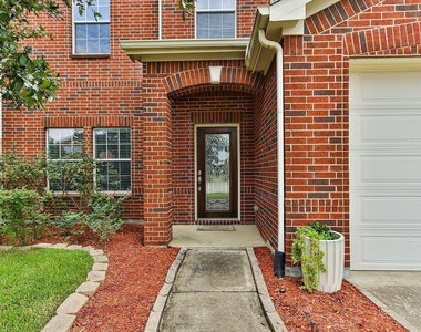 602 Blue Oasis Court - Photo Thumbnail 1