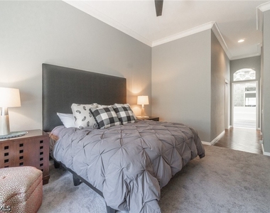 11536 Quail Village Way - Photo Thumbnail 7