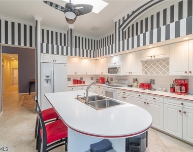 11536 Quail Village Way - Photo Thumbnail 4