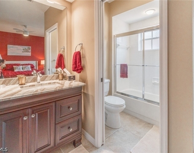 11536 Quail Village Way - Photo Thumbnail 13