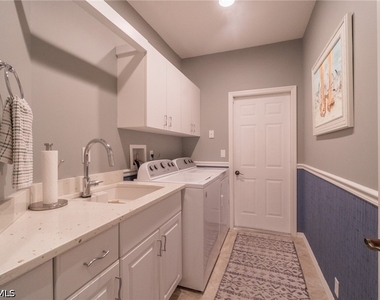 11536 Quail Village Way - Photo Thumbnail 15