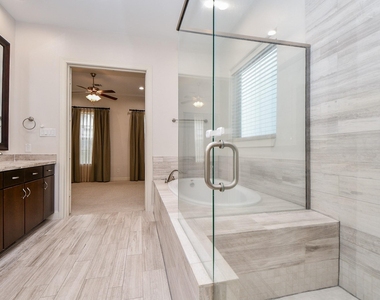 709 Delano Street - Photo Thumbnail 28