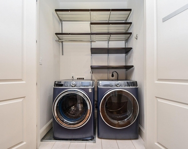 709 Delano Street - Photo Thumbnail 17