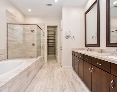 709 Delano Street - Photo Thumbnail 25