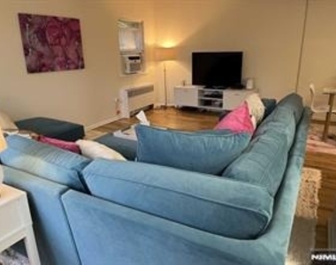 280-320 Oak - Photo Thumbnail 7
