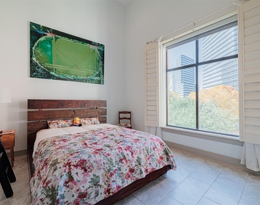 1901 Post Oak Boulevard - Photo Thumbnail 21