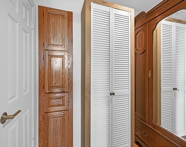 5200 Weslayan Street - Photo Thumbnail 18