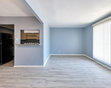 3040 Golfcrest Boulevard - Photo Thumbnail 2