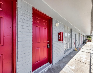 3040 Golfcrest Boulevard - Photo Thumbnail 1
