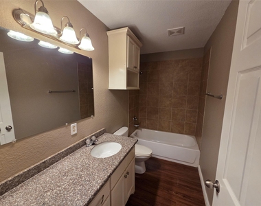 438 Spence Lane - Photo Thumbnail 21