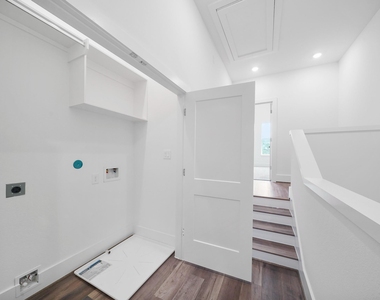 7502 Carver Road - Photo Thumbnail 19