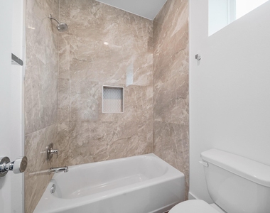 7502 Carver Road - Photo Thumbnail 18