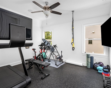 122 Sibelius Lane - Photo Thumbnail 33