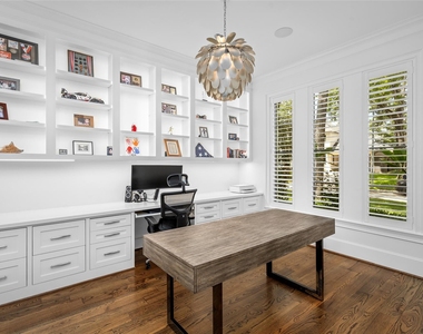 122 Sibelius Lane - Photo Thumbnail 3