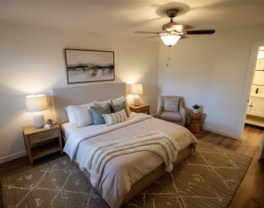 1516 Bay Area Boulevard - Photo Thumbnail 3
