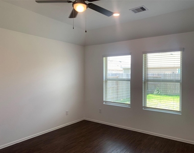 22653 Malvicino Drive - Photo Thumbnail 9