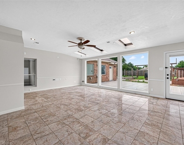 2502 Rosebluff Court - Photo Thumbnail 46