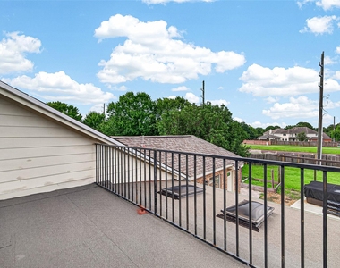 2502 Rosebluff Court - Photo Thumbnail 34