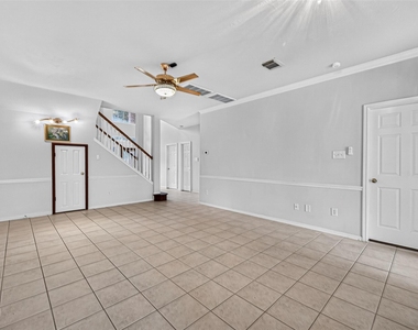 2502 Rosebluff Court - Photo Thumbnail 13