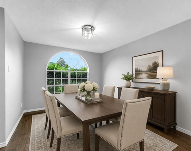 2214 Shady Pine Drive - Photo Thumbnail 8