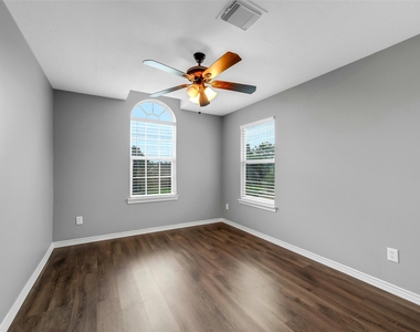 2214 Shady Pine Drive - Photo Thumbnail 20