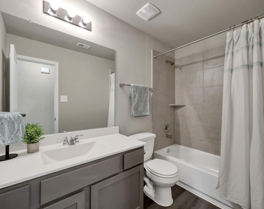 2717 Williams Grove Court - Photo Thumbnail 29