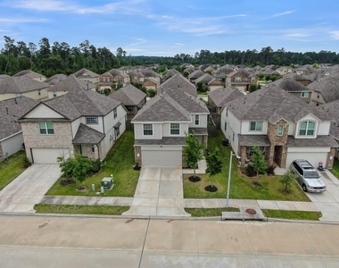 2717 Williams Grove Court - Photo Thumbnail 38