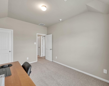 2717 Williams Grove Court - Photo Thumbnail 31
