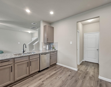 2717 Williams Grove Court - Photo Thumbnail 9