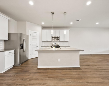7514 Sonora Star Lane - Photo Thumbnail 9