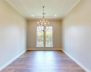 8870 Van Allen Drive - Photo Thumbnail 18